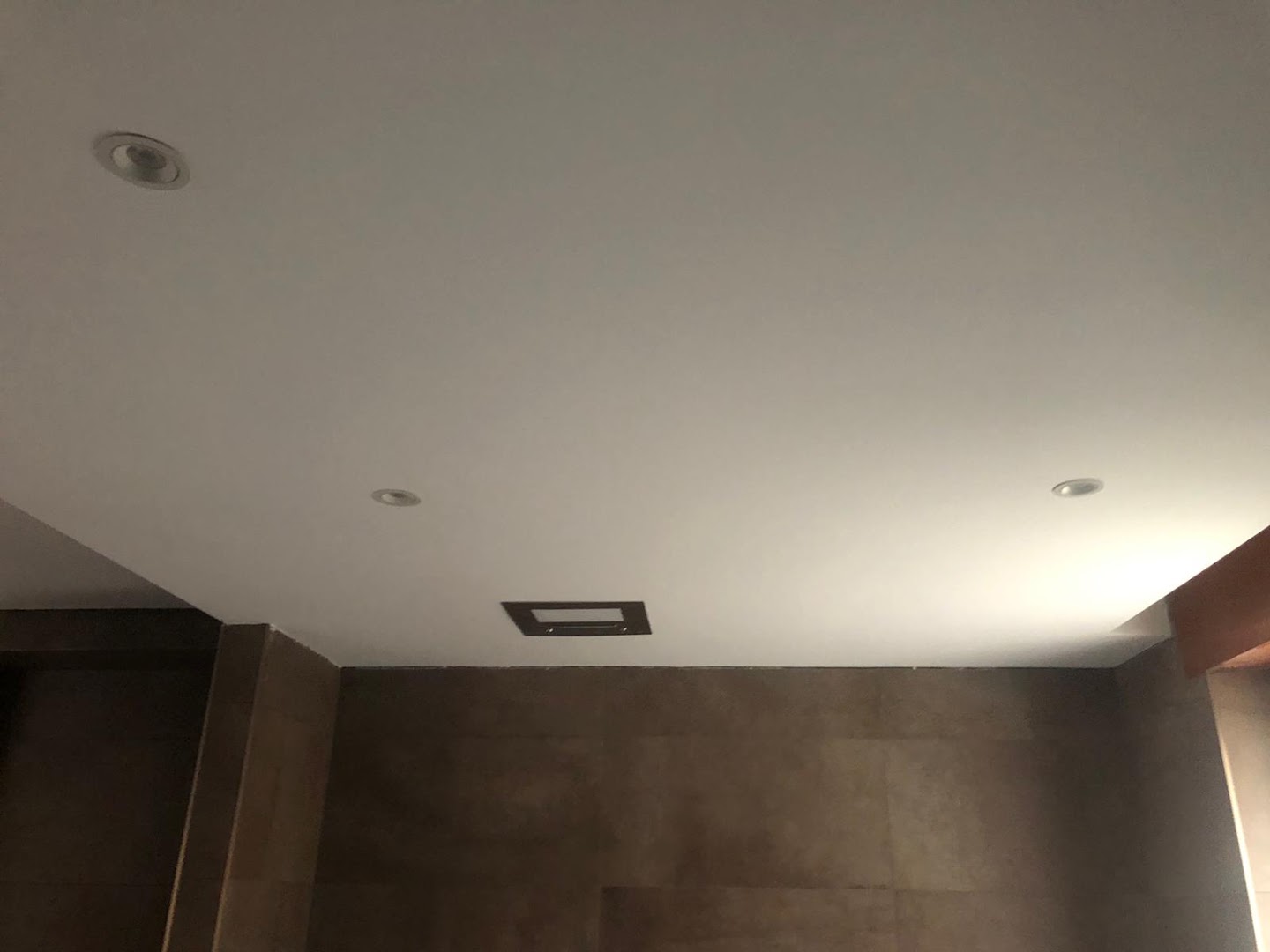 Alb Color — Foto 3